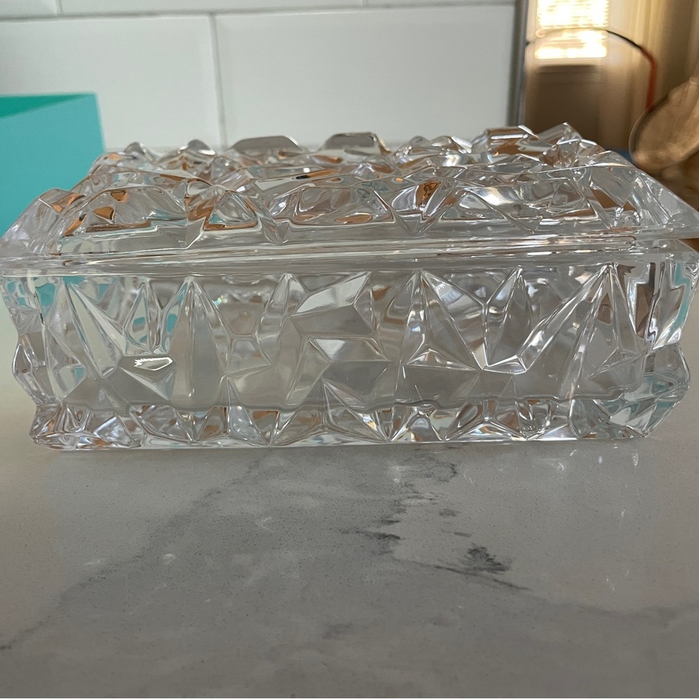 TIFFANY & Co authentic crystal rock cut rectangular lidded jewelry trinket box